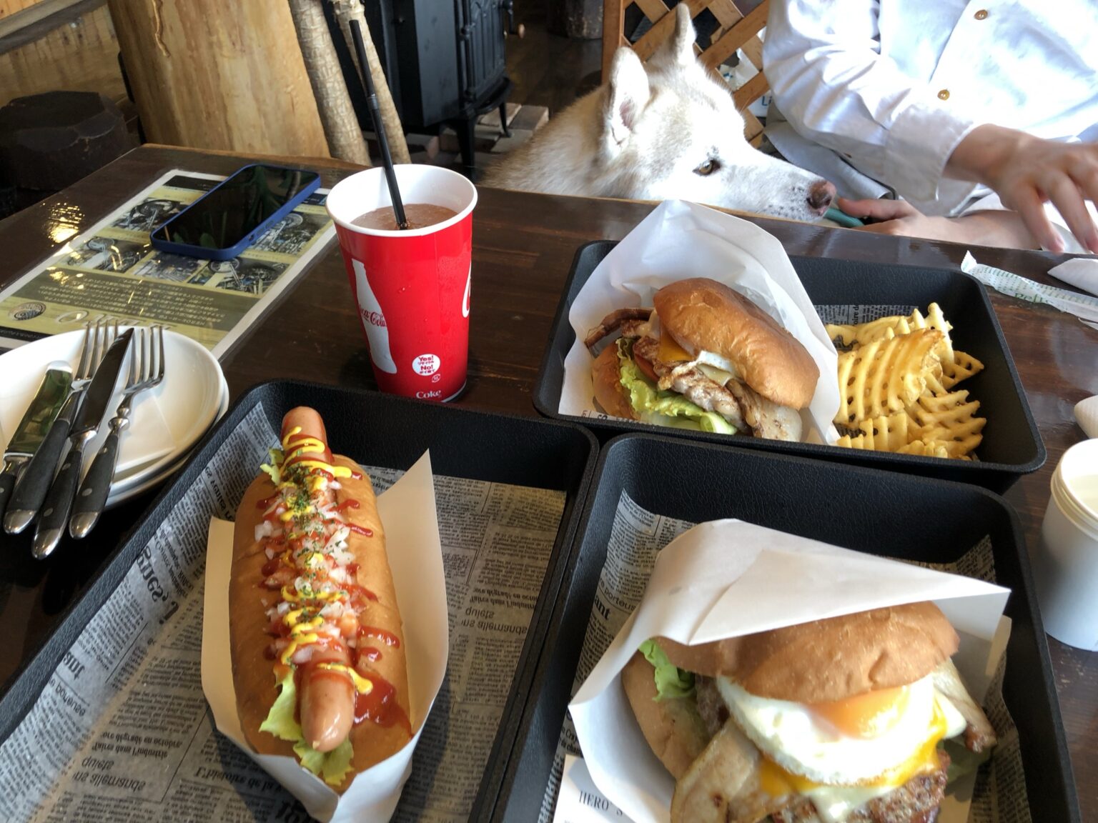 犬同伴OK！アメリカンなハンバーガー屋「HERO’s DINER（ヒーローズダイナー）」【猪苗代】 – ヴィヴィまり日記
